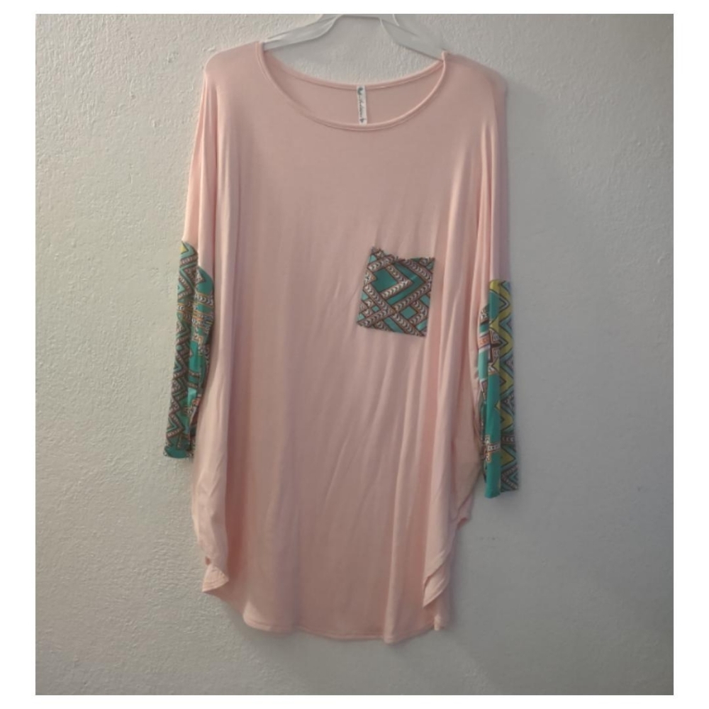 Light Pink Tunic - Medium - Picture 2 of 11